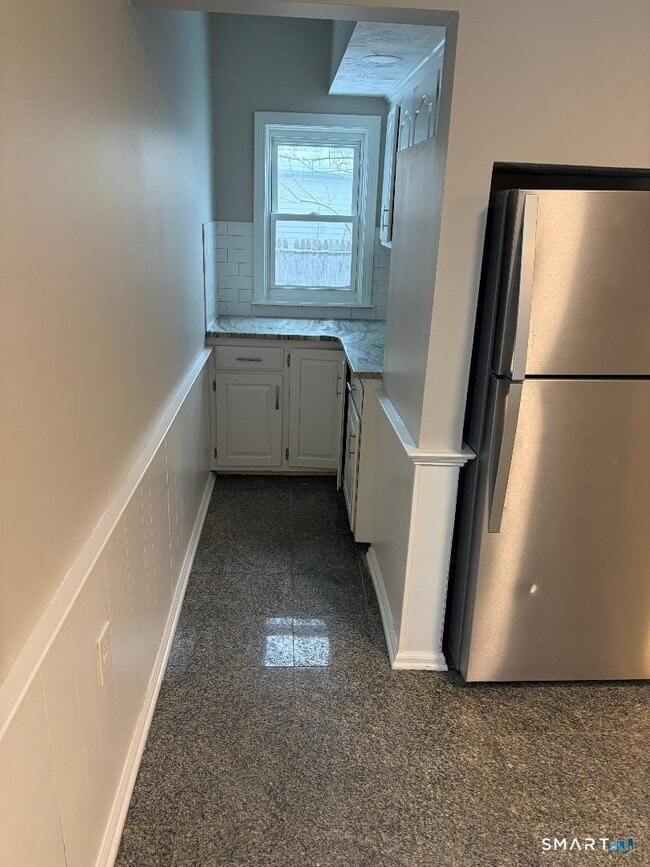 Building Photo - 38 Center St