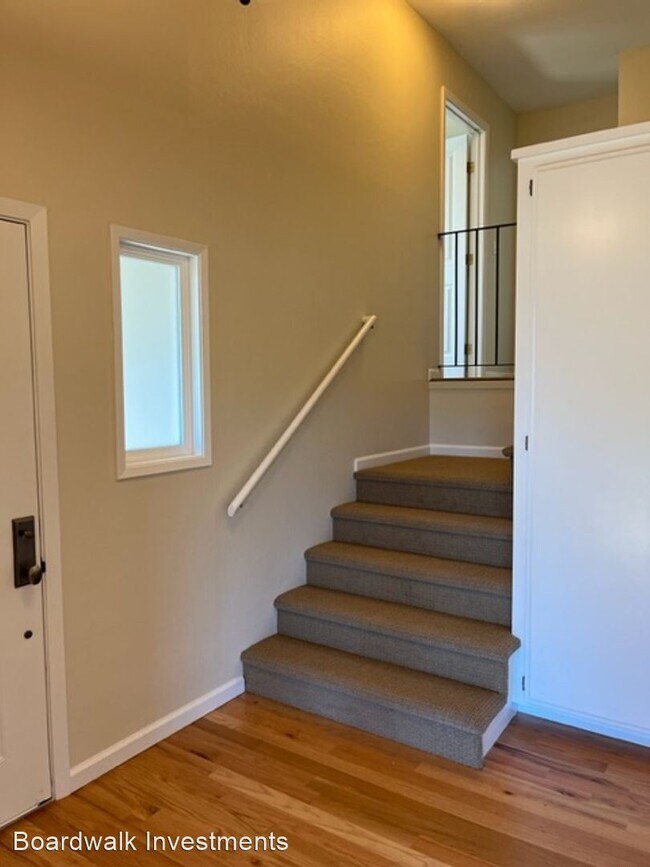 Building Photo - 4 br, 2.5 bath House - 159 Tamal Vista Dr