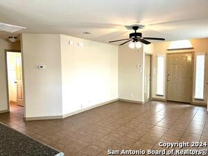 Building Photo - 777 Great Oaks Dr