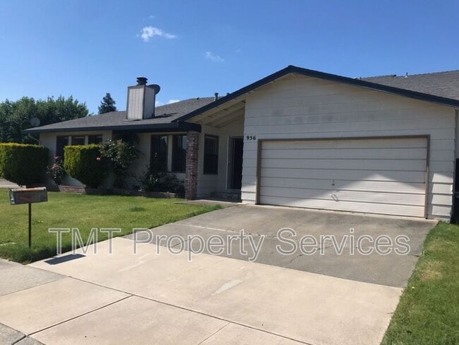 Photo - 956 Greenstar Way House