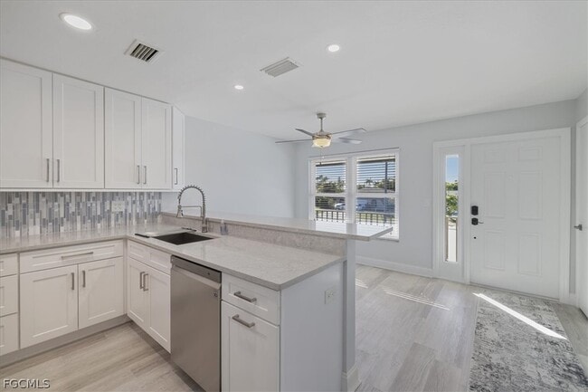 Foto del edificio - 4211 SE 19th Pl