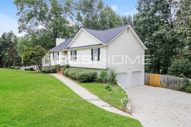 Building Photo - 2720 Stonegate Dr