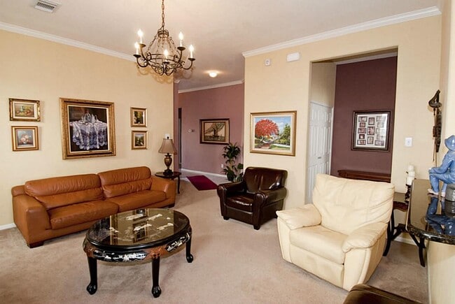 Foto del edificio - 6450 Applewood Forest Dr