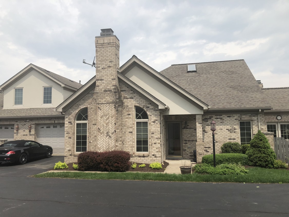 Primary Photo - 1705 Grand Cypress Ln