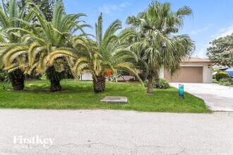 Building Photo - 116 Palmetto Dr