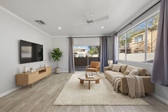 Building Photo - 16013 S Desert Foothills Pkwy