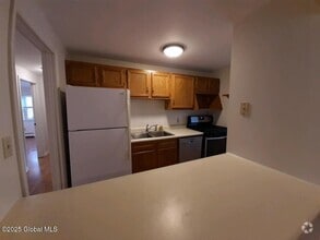 Building Photo - 2690 NY-43