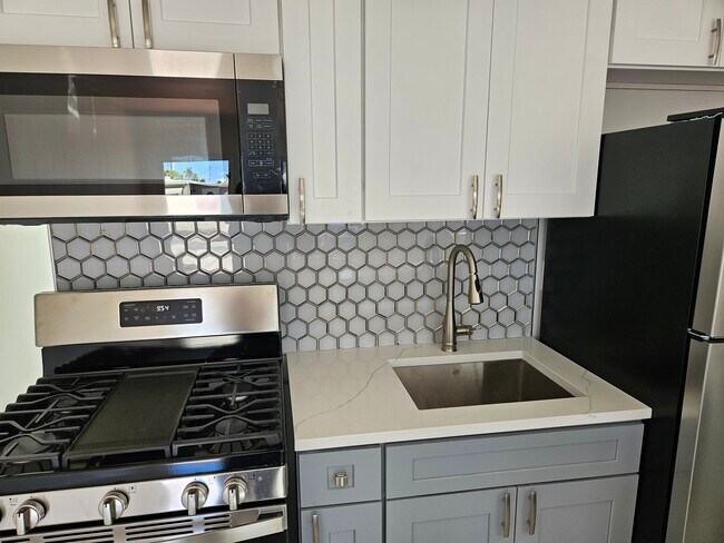 Foto del edificio - 306 NE 6th St