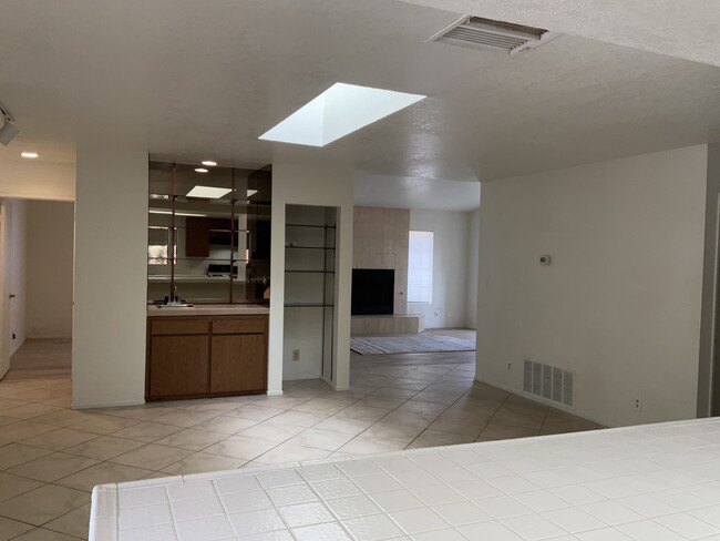 Building Photo - 34220 Linda Way