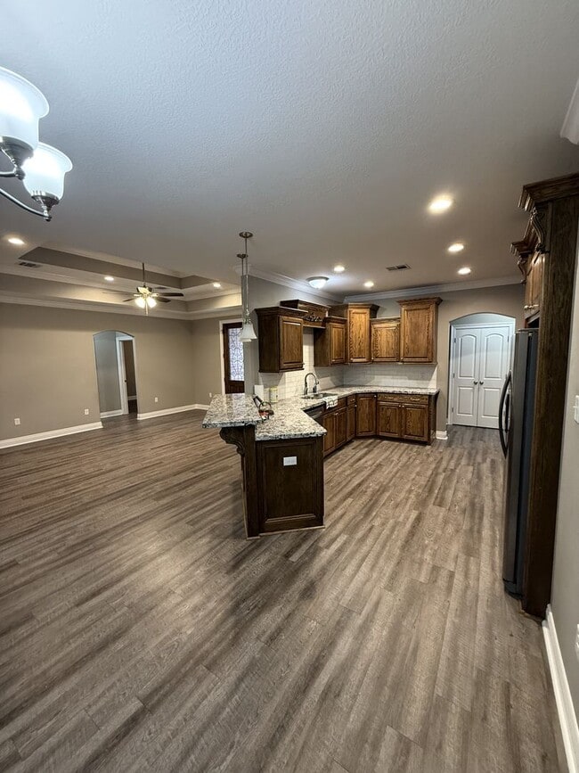 Building Photo - Spacious 3-Bedroom Home with Large Fenced Yard in Lake Charles