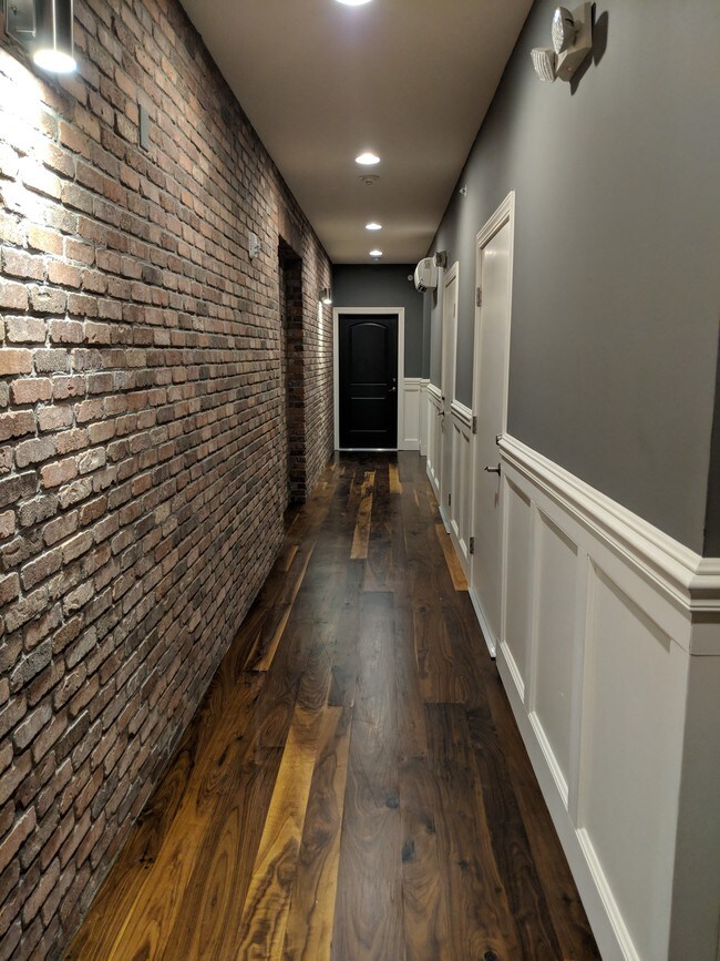 Foto del edificio - 1741 Kentucky St