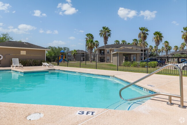 Pool - Amistad Apartments