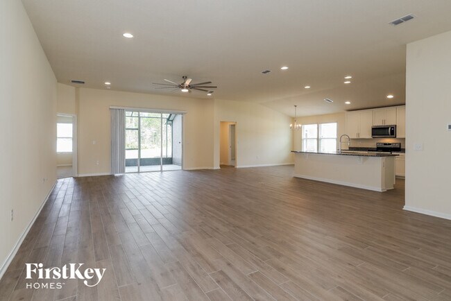 Foto del edificio - 143 Hickory Ridge Rd