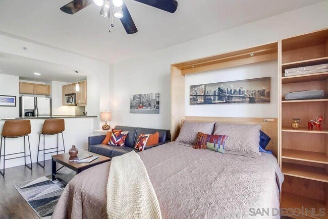 Foto del edificio - 1150 J St