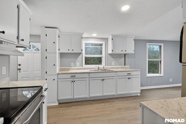 Foto del edificio - Charming 3BR House in Granite Falls