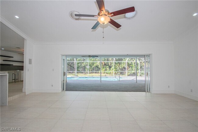 Foto del edificio - 2207 Majestic Ct S
