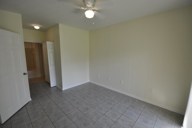 Building Photo - 1106 Belmont Ln