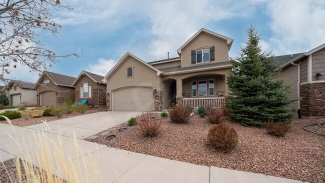 Foto del edificio - Beautiful 2 Story home in North Fork