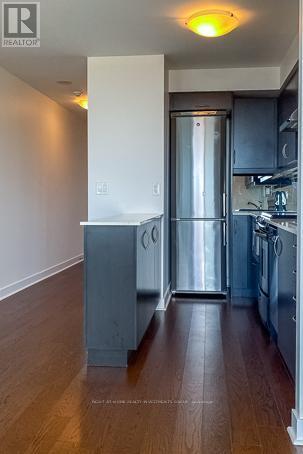 Photo du bâtiment - 320 Richmond St E