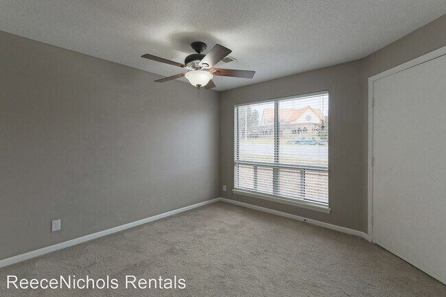 Building Photo - 11130 Nieman Rd