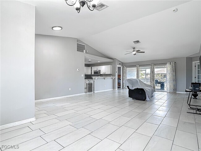 Foto del edificio - 2732 NW 3rd Terrace