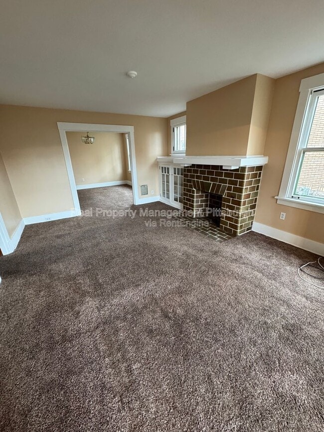 Photo - 30 Sheridan Ave Apartment