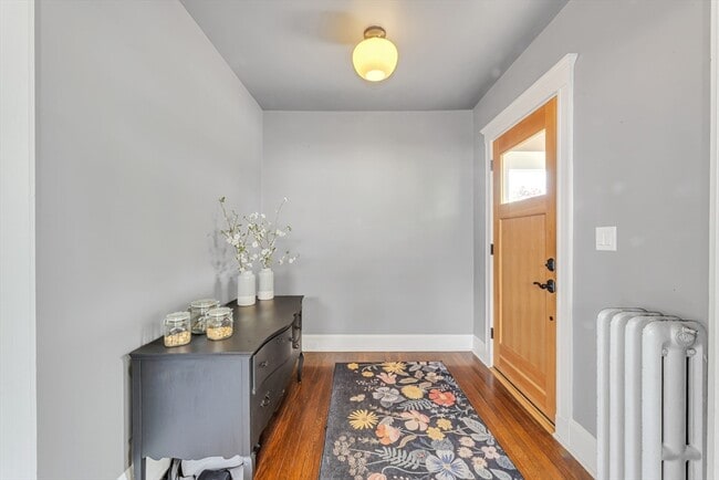Foto del edificio - 248 Roslindale Ave