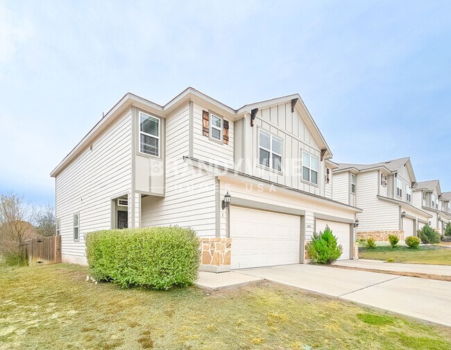 Foto del edificio - 8803 Adolph Scheel Wy