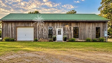Building Photo - 5258 Ferguson Rd