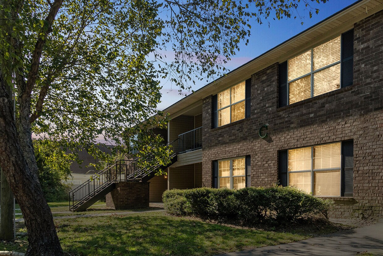 Bricktowne Flats Apartments in Savannah, GA