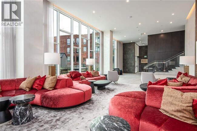 Photo du bâtiment - 93 Arthur St S