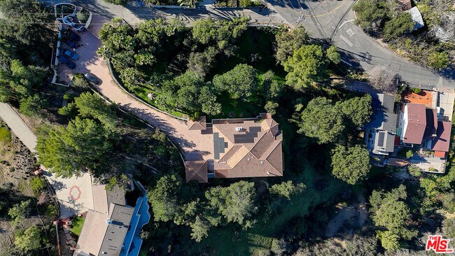 Foto del edificio - 456 S McKnight Rd