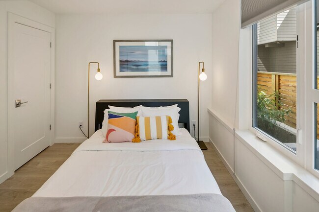 Foto del edificio - 516 Broadway E