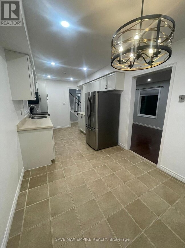 Building Photo - 180 Dusty Ln