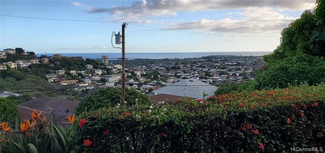 Building Photo - 3832 Pukalani Pl