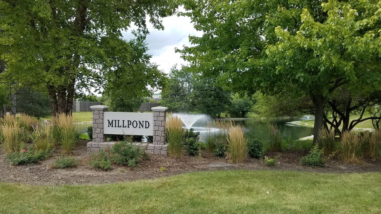 447 Mill St, Batavia, IL 60510 Townhome Rentals in Batavia IL