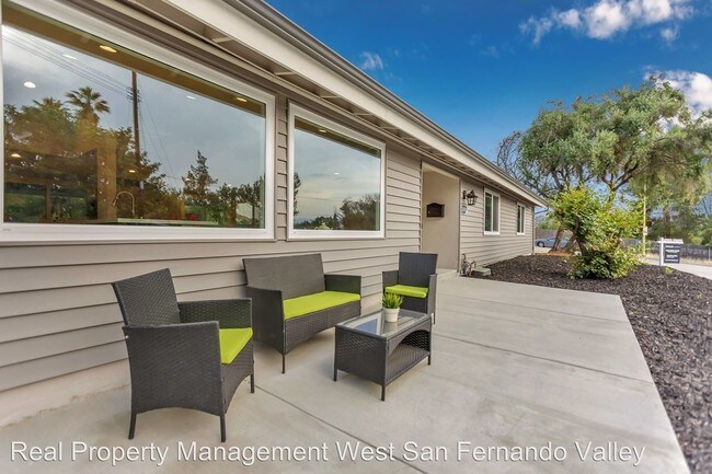Foto del edificio - 4 br, 2 bath House - 20870 Exhibit Pl