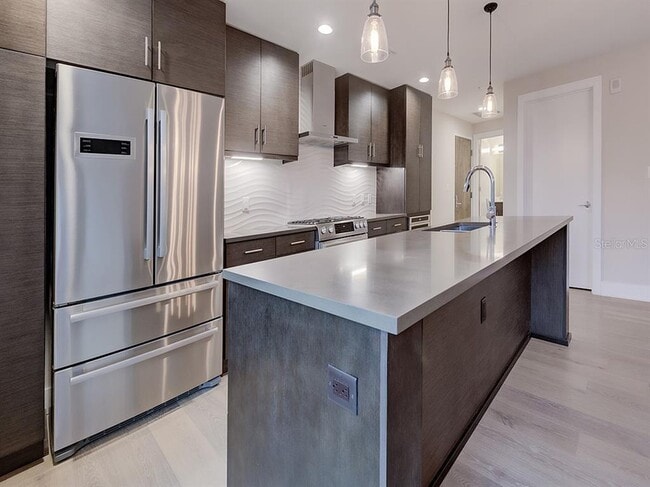 Foto del edificio - 199 Dali Blvd