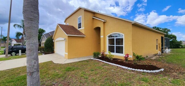 Building Photo - 417 High Point Dr