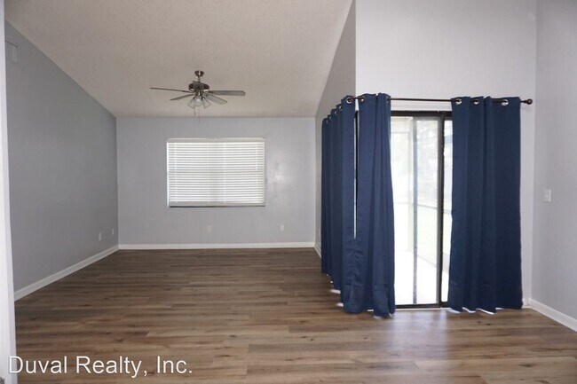 Building Photo - 3 br, 2 bath House - 3 Bedroom 2 Bathroom ...
