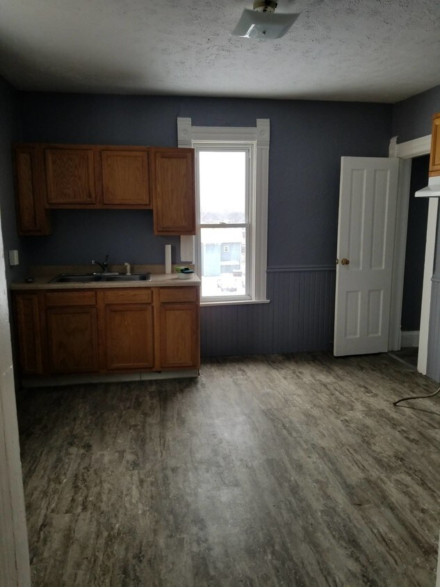 Foto principal - 1611 4th Ave