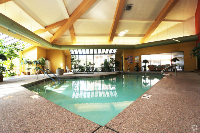 Indoor Pool - Sierra Regency Senior Living