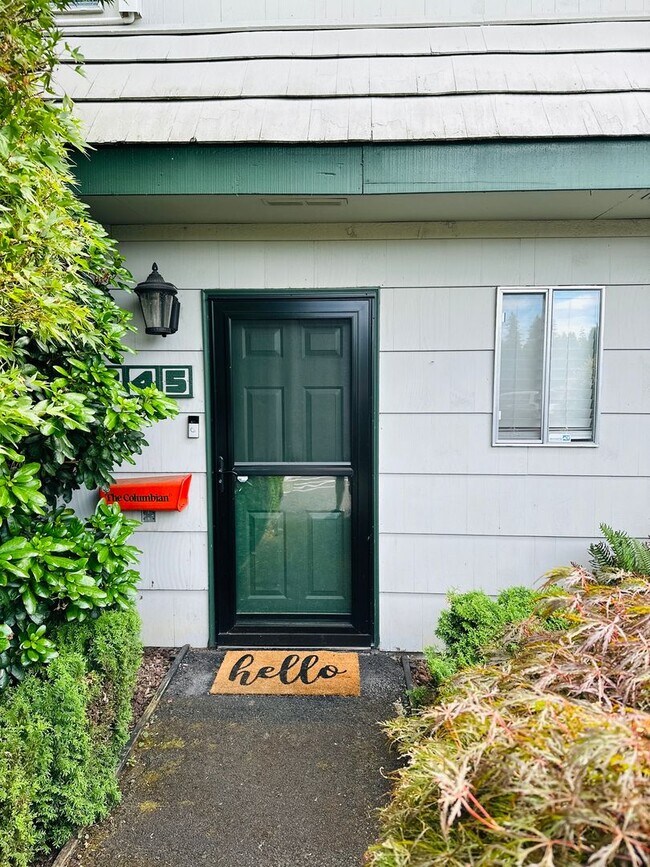 Foto del edificio - Charming Condo Conveniently Located
