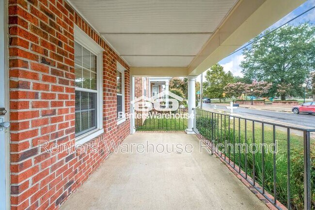 Foto del edificio - 1421 Idlewood Ave