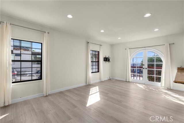 Building Photo - 207 16th St