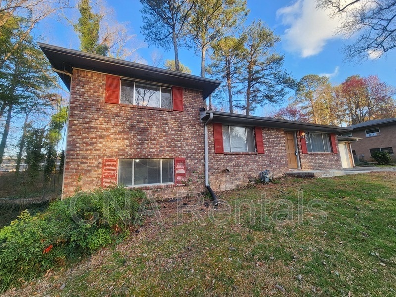 Photo - 3146 Vandiver Drive