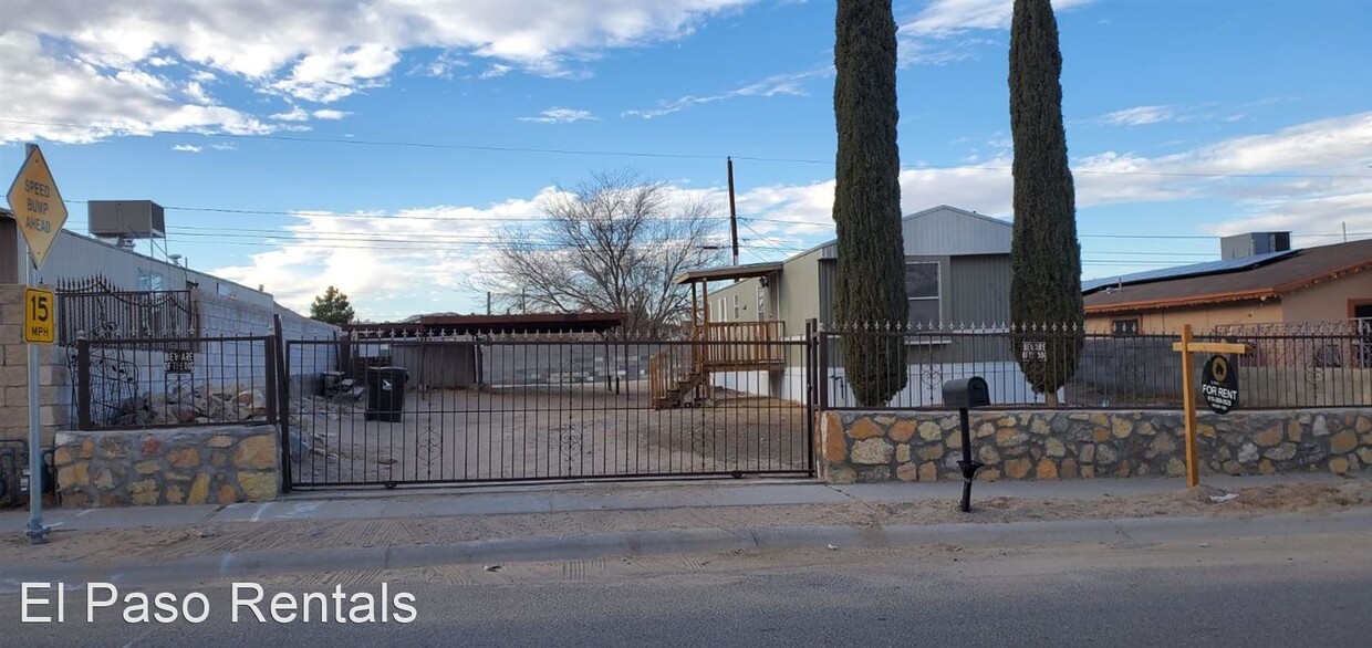 Foto principal - 3 br, 2 bath House - 214 Colorado