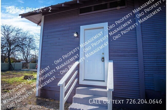 Building Photo - 4115 S Presa St