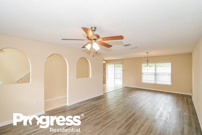 Foto del edificio - 9520 Watershed Dr N