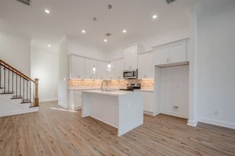 Building Photo - 8449 Jutland Rd